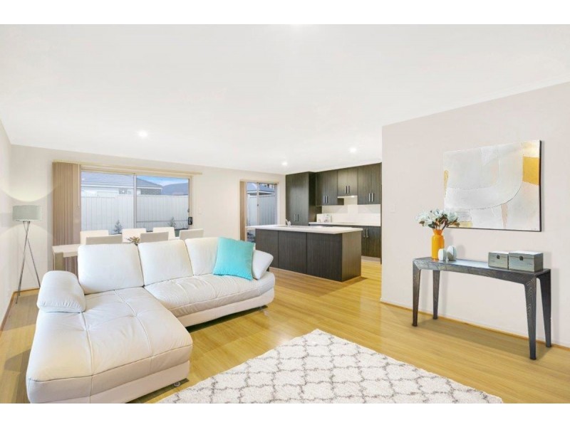 6 Triton Street, Seaford Meadows SA 5169