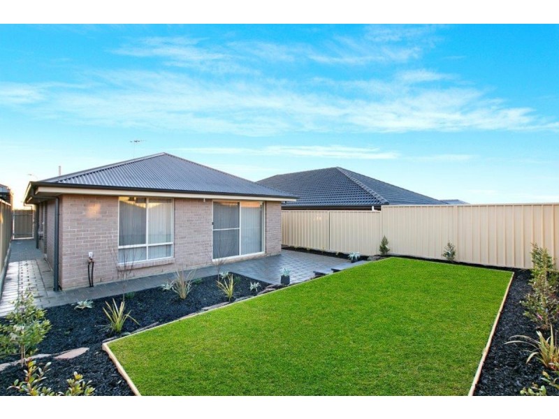 6 Triton Street, Seaford Meadows SA 5169