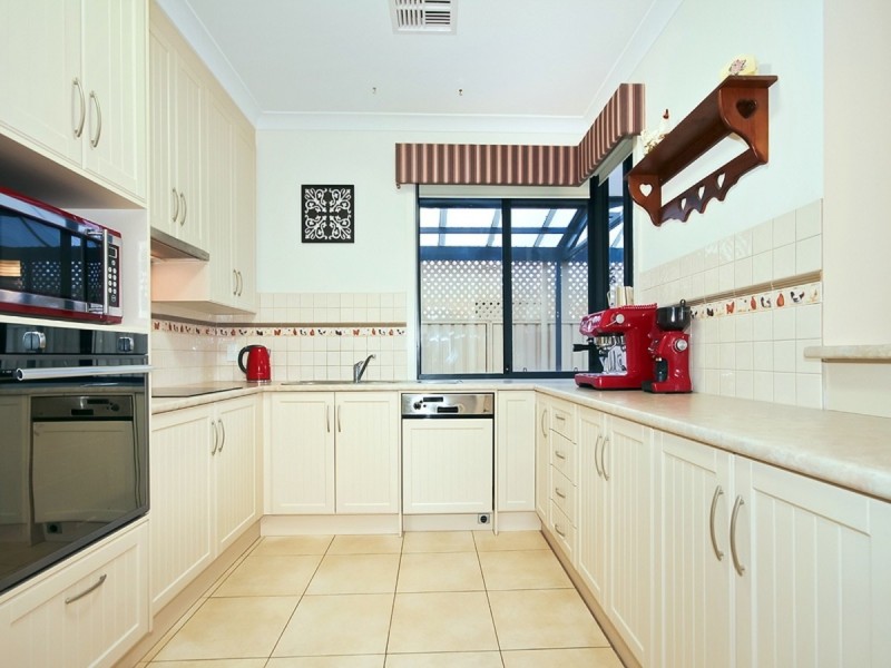 6 Sunday Boulevard, Aldinga Beach SA 5173