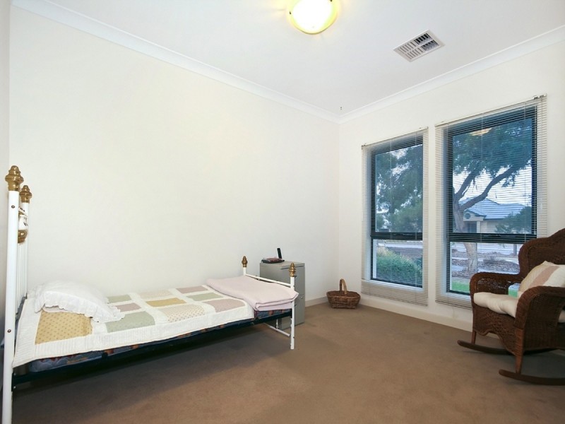 6 Sunday Boulevard, Aldinga Beach SA 5173