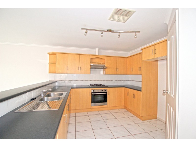 9 Stanford Glen, Seaford Rise SA 5169