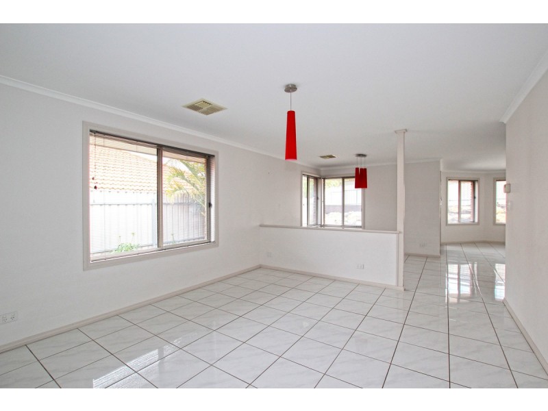 9 Stanford Glen, Seaford Rise SA 5169