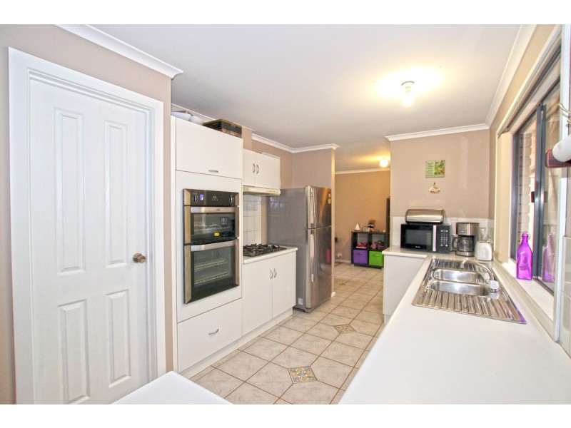 9 Admiralty Crescent, Seaford Rise SA 5169