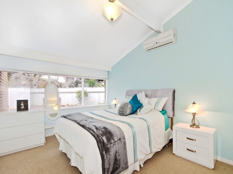 4 South Street, Port Willunga SA 5173