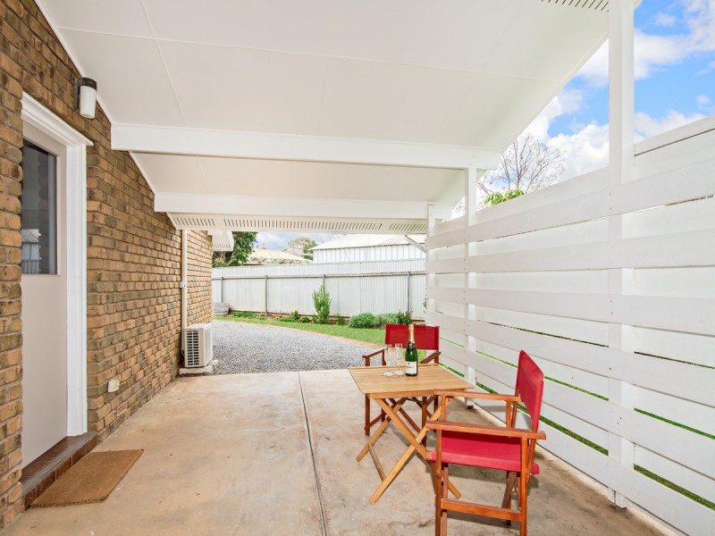 4 South Street, Port Willunga SA 5173