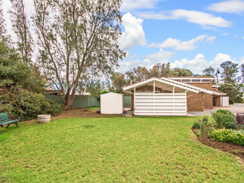 4 South Street, Port Willunga SA 5173