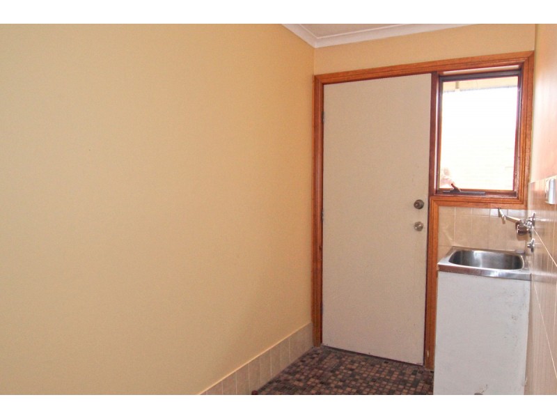 58 Whinnerah Avenue, Aldinga Beach SA 5173