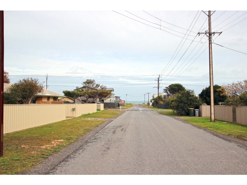 58 Whinnerah Avenue, Aldinga Beach SA 5173