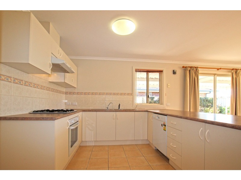 25 Periwinkle Drive, Aldinga Beach SA 5173
