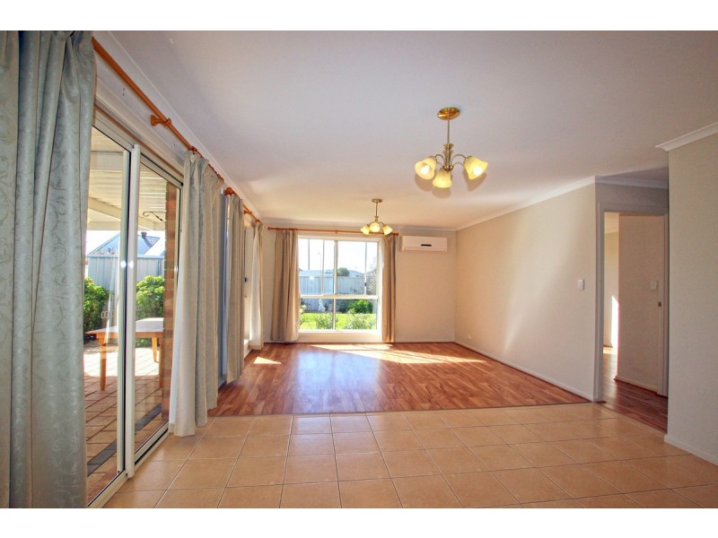 25 Periwinkle Drive, Aldinga Beach SA 5173