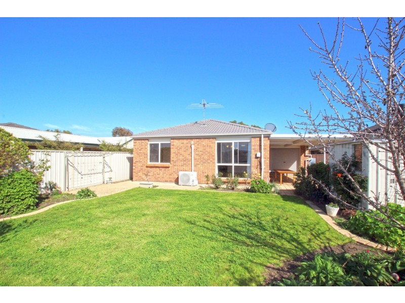 25 Periwinkle Drive, Aldinga Beach SA 5173