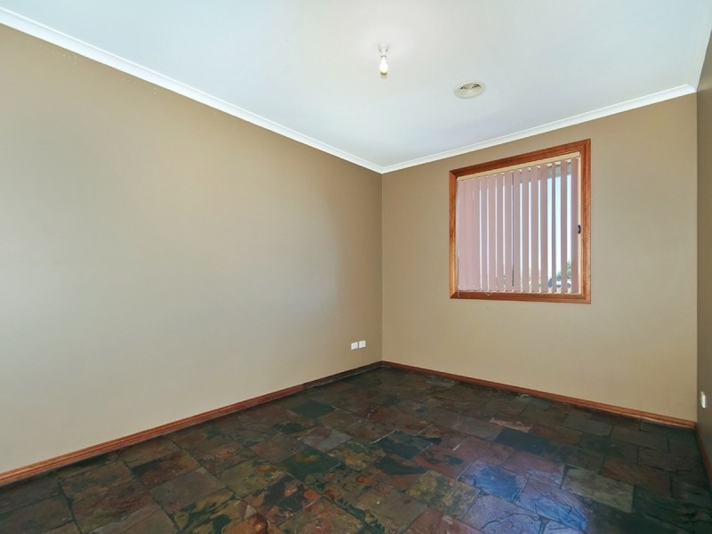 7 Harbury Court, Onkaparinga Hills SA 5163