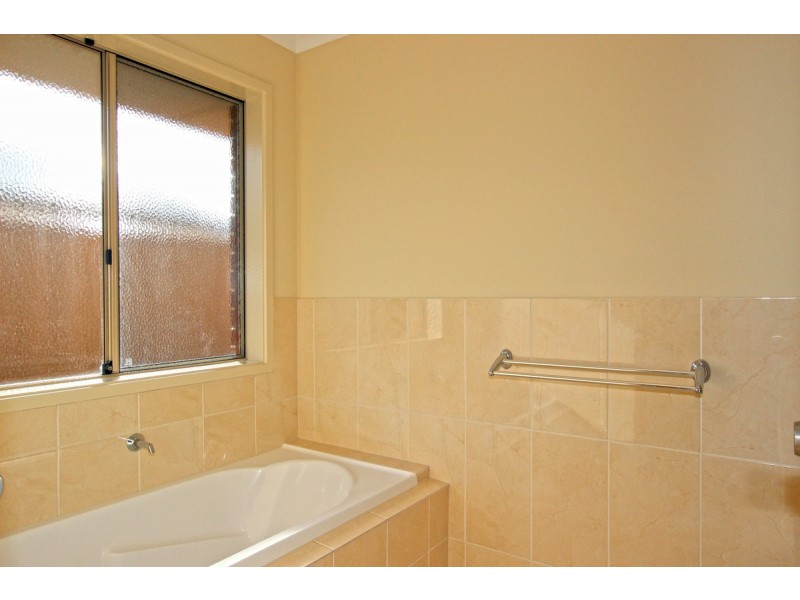 5 Halcyon Circuit, Aldinga Beach SA 5173