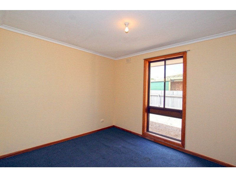 12 Falcon Street, Port Willunga SA 5173