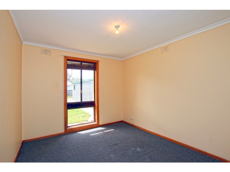 12 Falcon Street, Port Willunga SA 5173