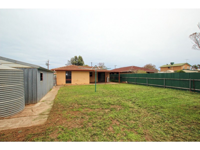 12 Falcon Street, Port Willunga SA 5173