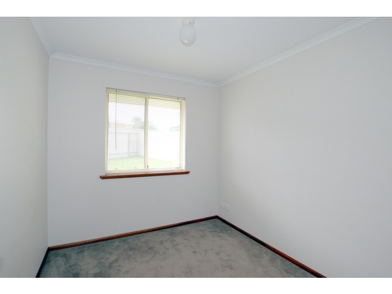 3 Oliver Crescent, Port Noarlunga SA 5167