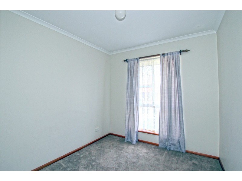 3 Oliver Crescent, Port Noarlunga SA 5167