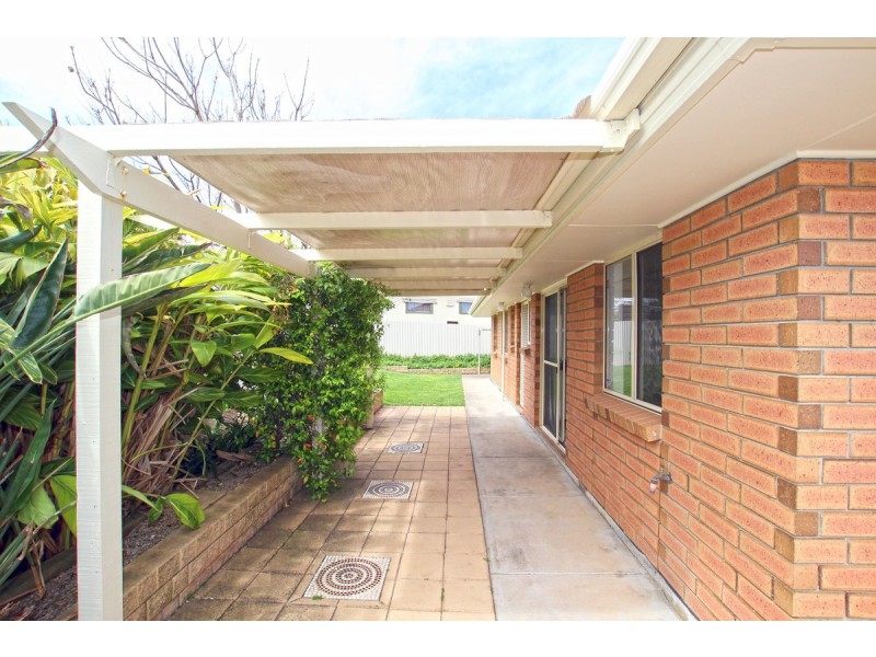 3 Oliver Crescent, Port Noarlunga SA 5167