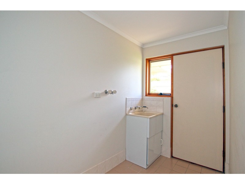 3 Oliver Crescent, Port Noarlunga SA 5167