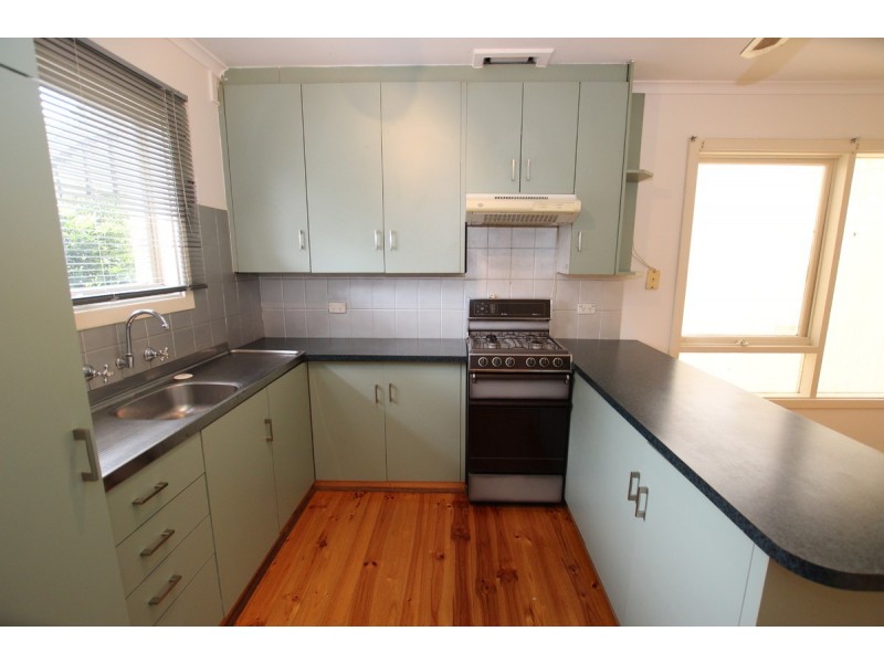 19 Anselm Street, Christie Downs SA 5164