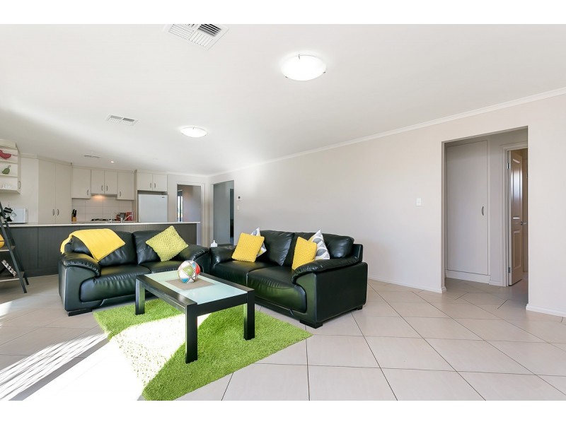 30 Nicholl Avenue, Aldinga Beach SA 5173