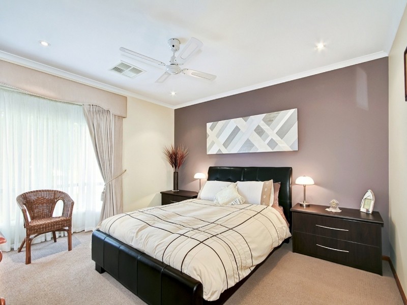 2 Rose Crescent, Mclaren Flat SA 5171