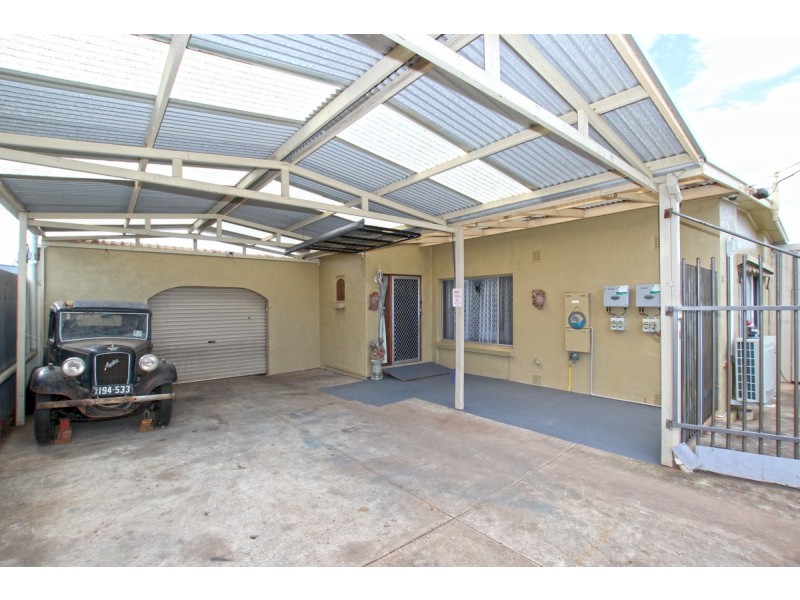 10 Yenda Street, O’sullivan Beach SA 5166