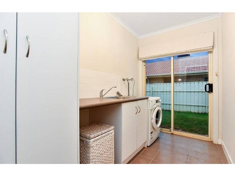 9 Periwinkle Drive, Aldinga Beach SA 5173