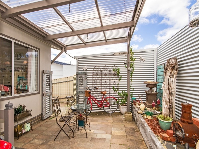 1 Oxford Avenue, Victor Harbor SA 5211