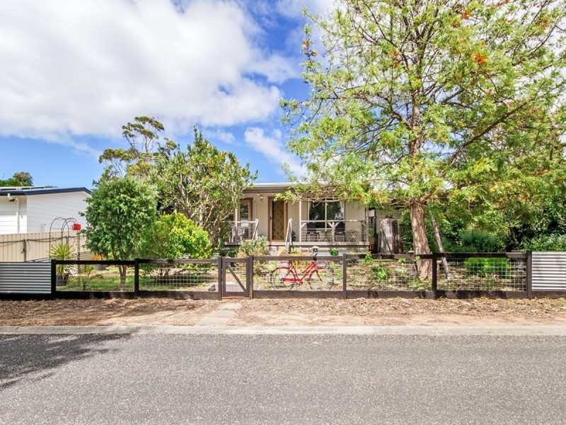 1 Oxford Avenue, Victor Harbor SA 5211