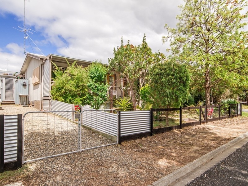 1 Oxford Avenue, Victor Harbor SA 5211