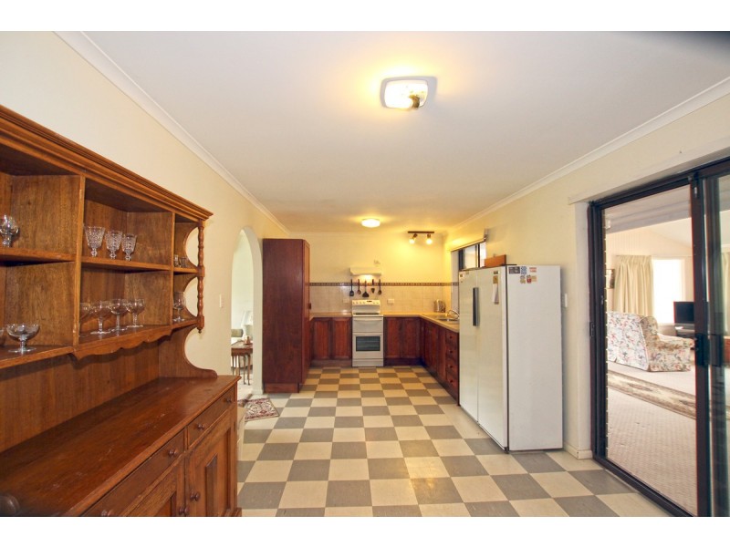 24 Irving Road, Aldinga Beach SA 5173
