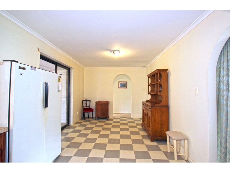 24 Irving Road, Aldinga Beach SA 5173
