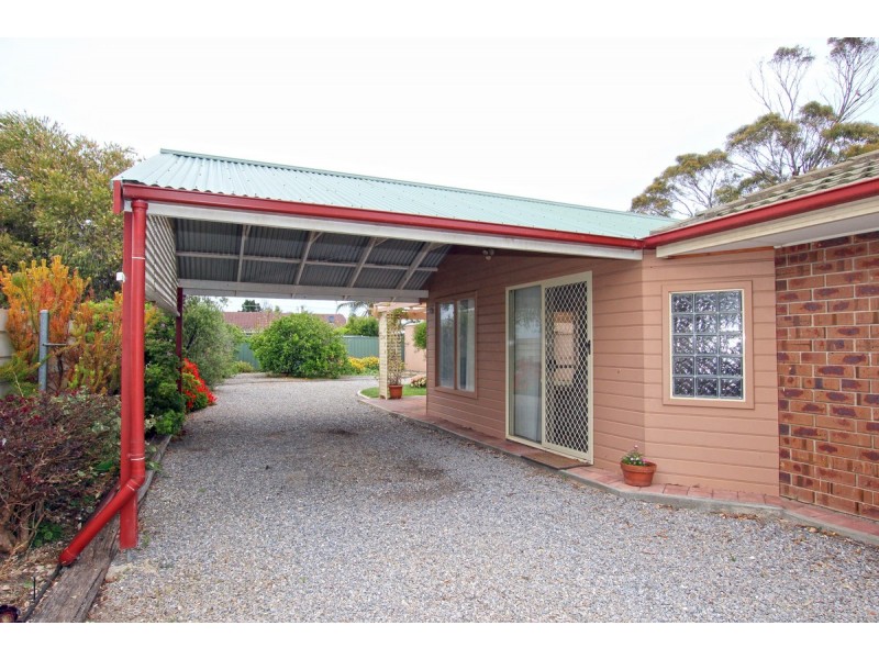 24 Irving Road, Aldinga Beach SA 5173