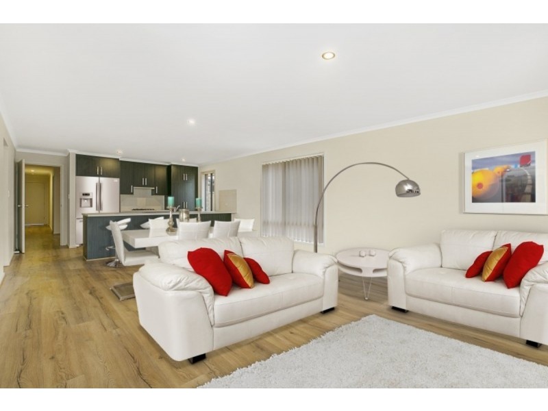 13 Dampier Avenue, Seaford Meadows SA 5169