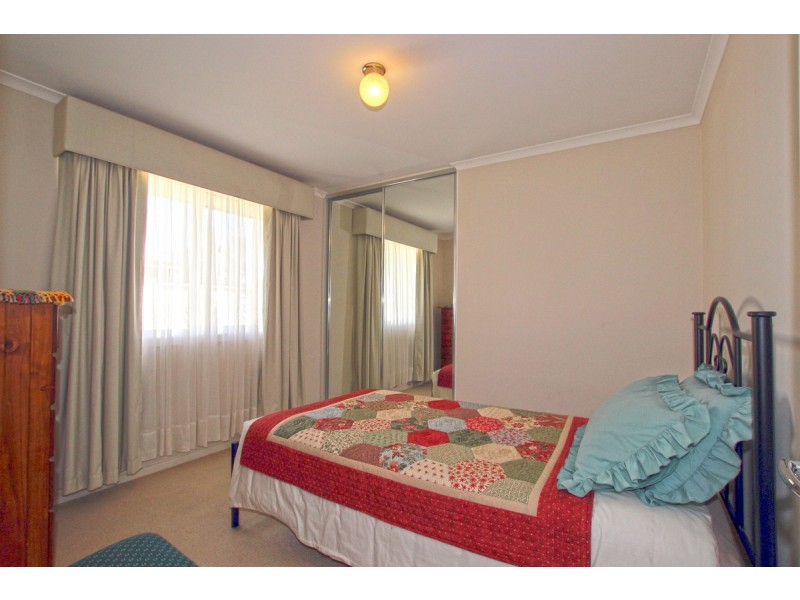 8 Urchin Crescent, Aldinga Beach SA 5173