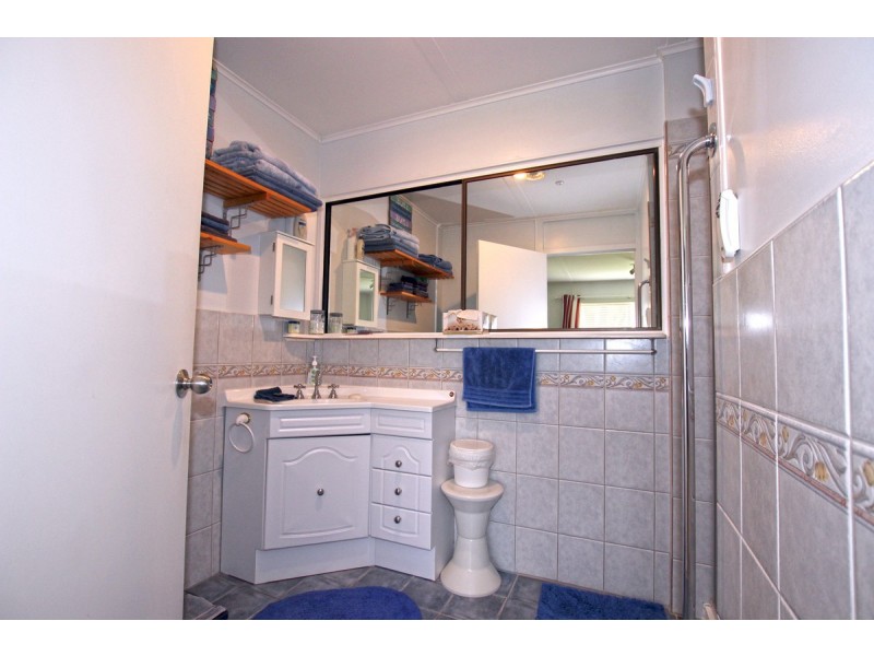 1 Ford Place, Port Willunga SA 5173