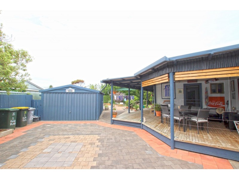 1 Ford Place, Port Willunga SA 5173