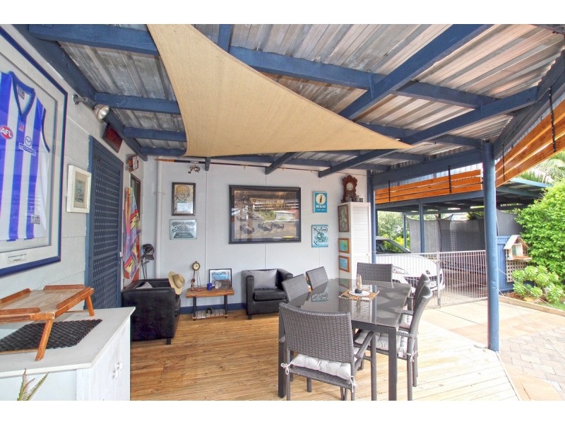 1 Ford Place, Port Willunga SA 5173