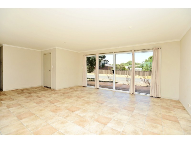 78 Whinnerah Avenue, Aldinga Beach SA 5173