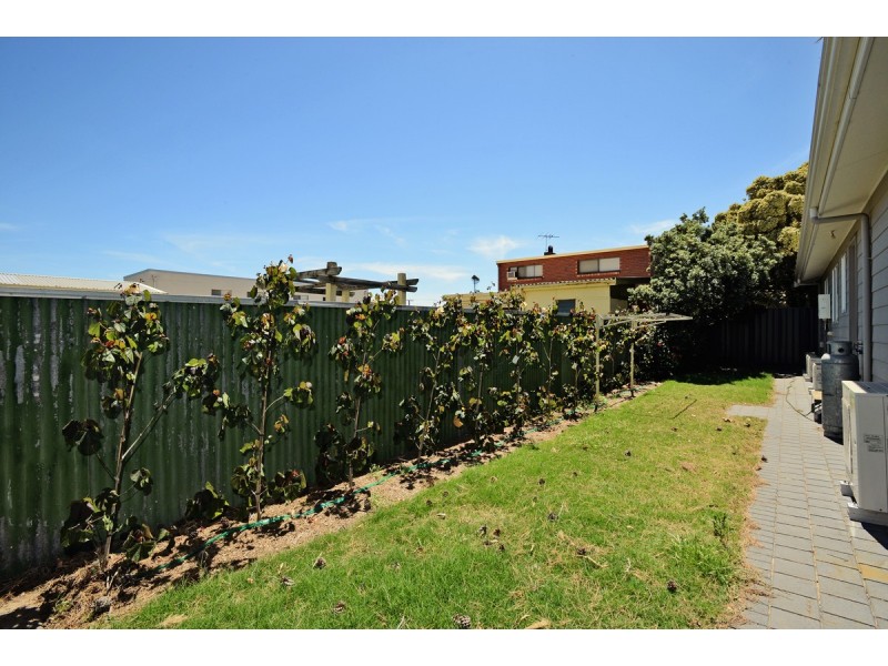 78 Whinnerah Avenue, Aldinga Beach SA 5173