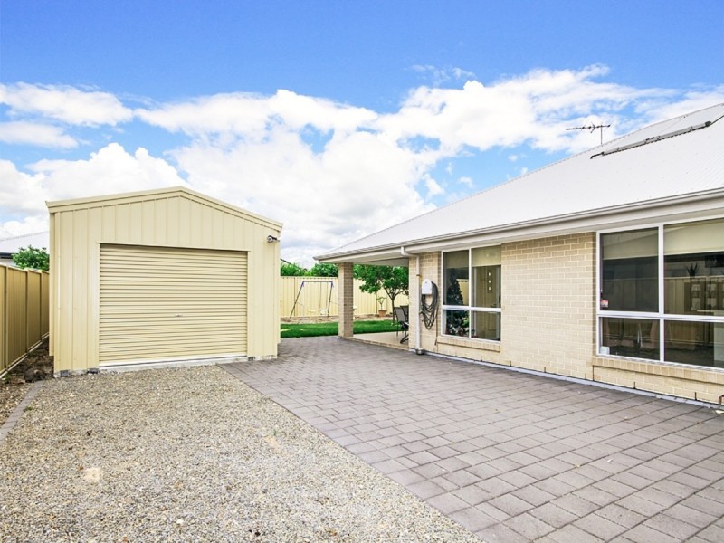 8 Kipsy Street, Aldinga Beach SA 5173