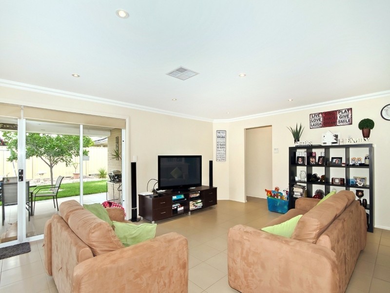 8 Kipsy Street, Aldinga Beach SA 5173