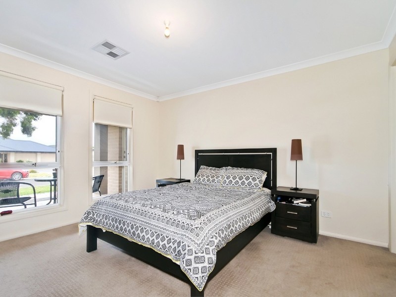 8 Kipsy Street, Aldinga Beach SA 5173