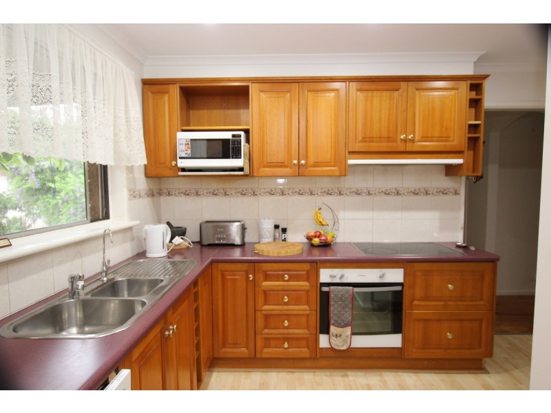 12 Lyle Sreet, Happy Valley SA 5159