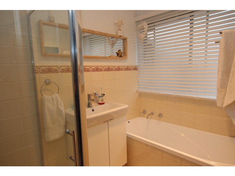 12 Lyle Sreet, Happy Valley SA 5159