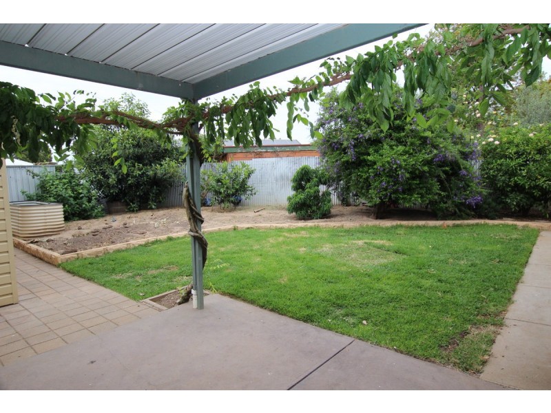 12 Lyle Sreet, Happy Valley SA 5159
