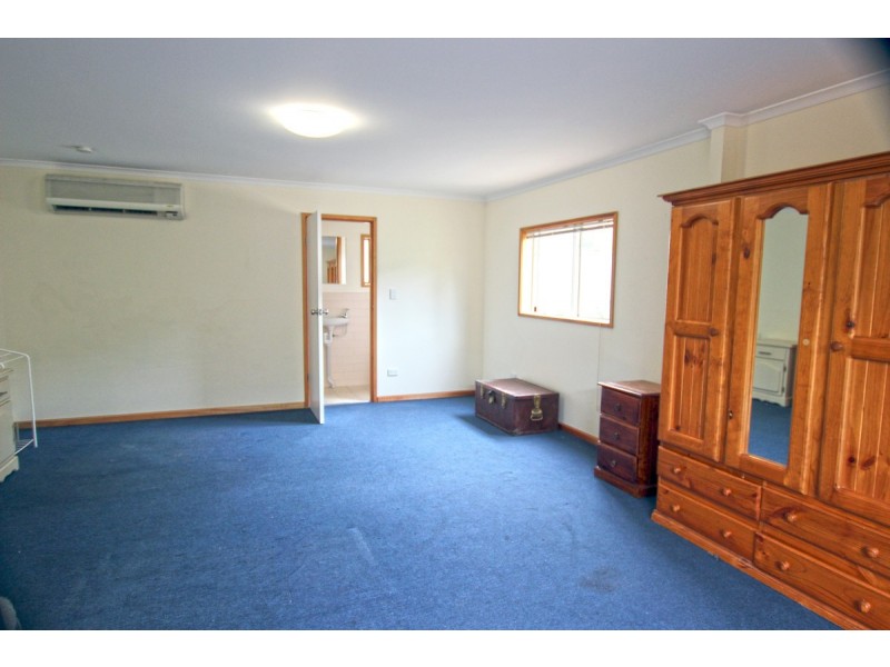 12 Lyle Sreet, Happy Valley SA 5159
