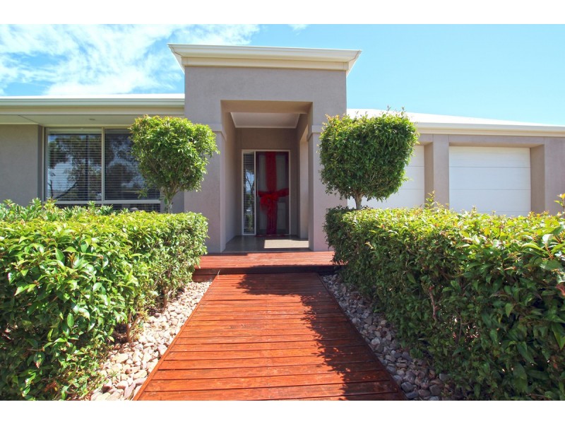 19 Sunday Boulevard, Aldinga Beach SA 5173